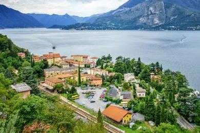 in Mandello del Lario an Bord