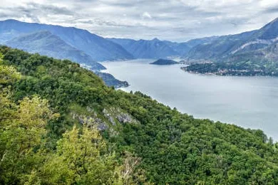 Schifffahrt Mandello del Lario